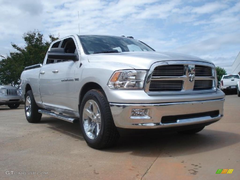 2011 Ram 1500 Big Horn Quad Cab - Bright Silver Metallic / Dark Slate Gray/Medium Graystone photo #1