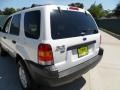 2003 Oxford White Ford Escape XLT V6  photo #24