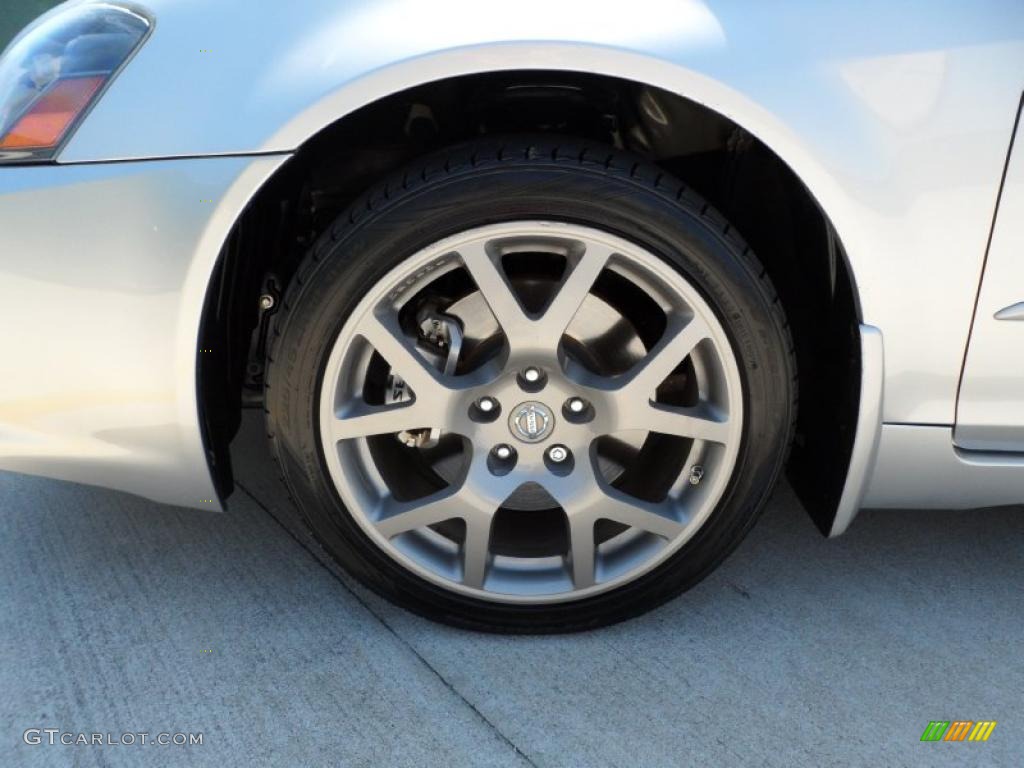 2006 Nissan Altima 3.5 SE-R Wheel Photos