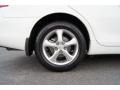 Super White - Camry LE Photo No. 18