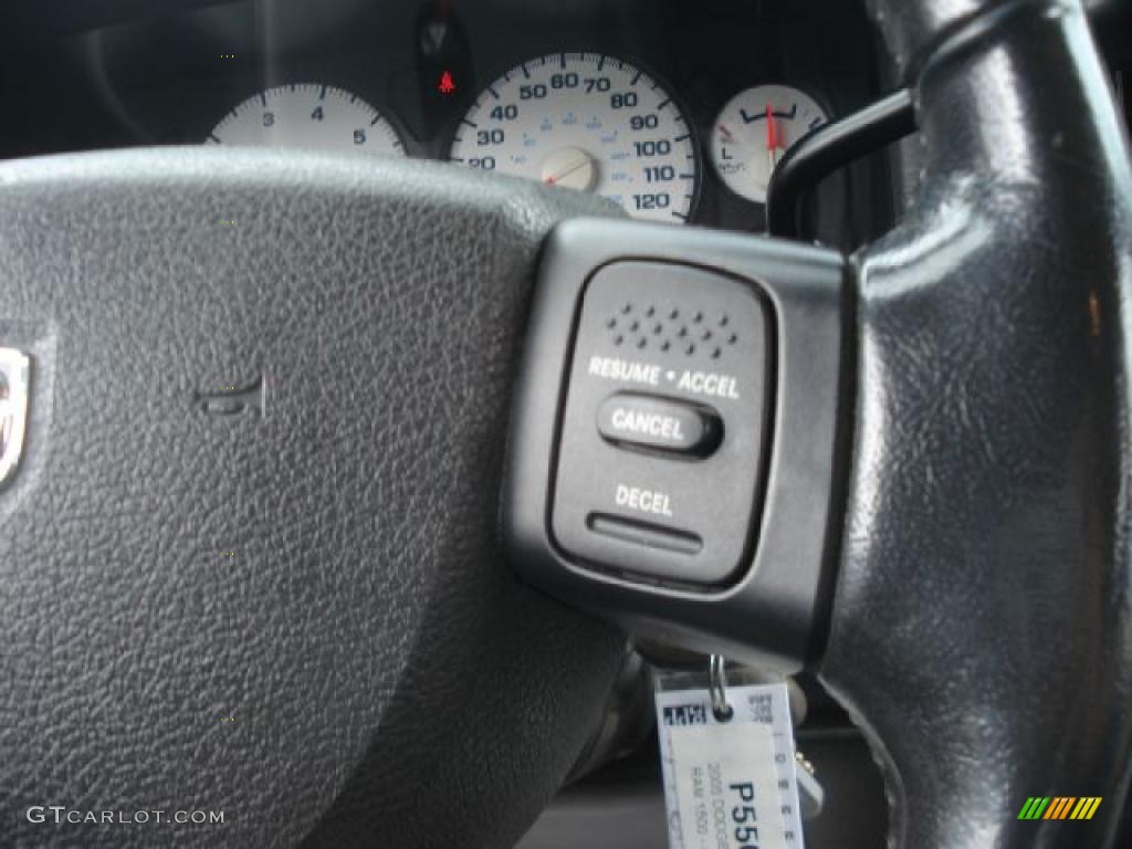 2005 Ram 1500 Laramie Quad Cab 4x4 - Bright Silver Metallic / Dark Slate Gray photo #28