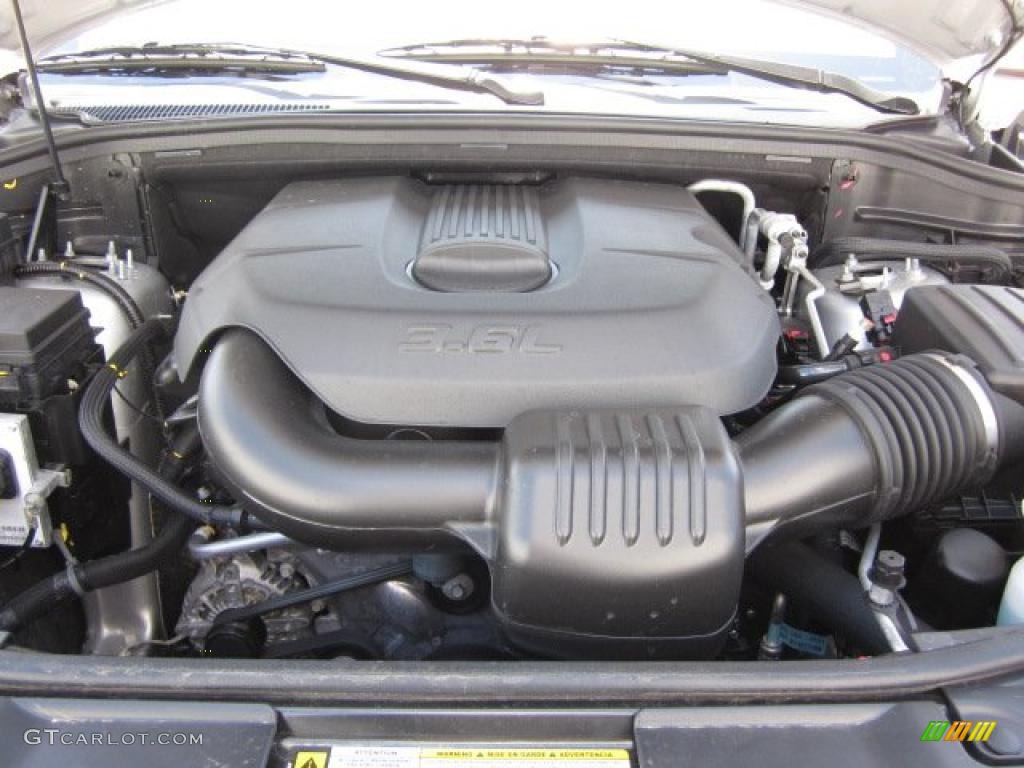 2011 Dodge Durango Crew Lux 4x4 3.6 Liter DOHC 24-Valve VVT Pentastar V6 Engine Photo #49450663