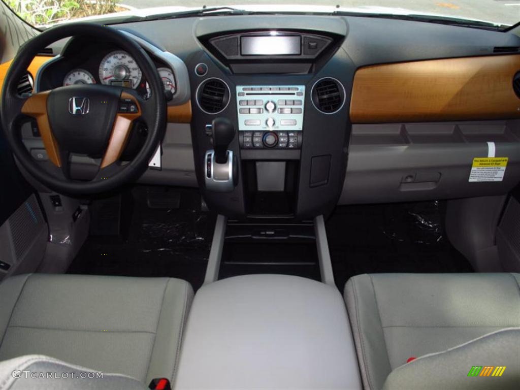 2011 Honda Pilot LX Gray Dashboard Photo #49452016