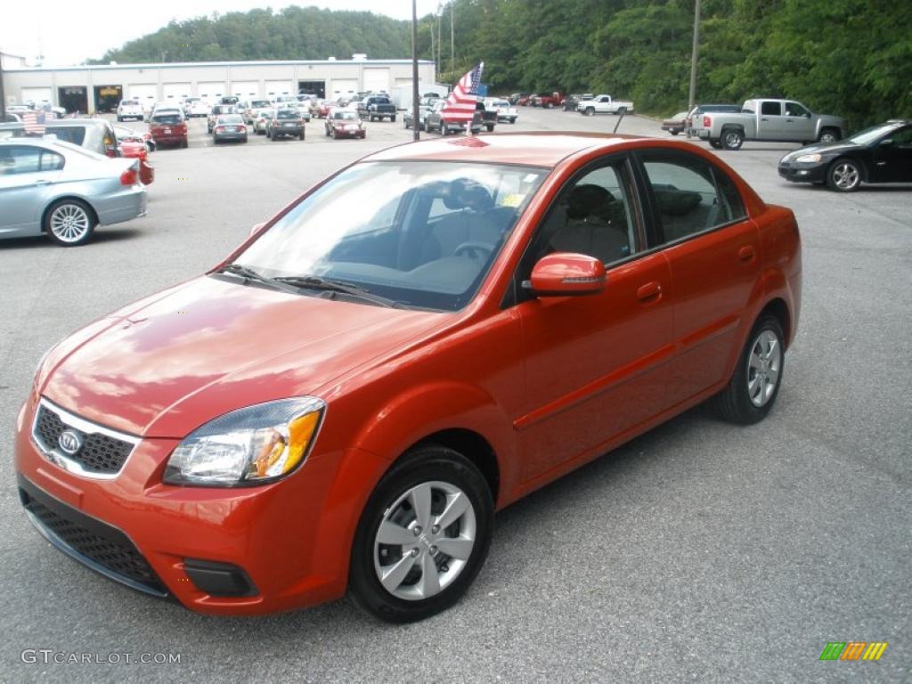 2010 Rio LX Sedan - Tropical Red / Gray photo #7