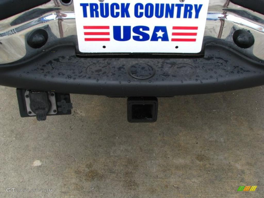 2004 F350 Super Duty XLT Crew Cab 4x4 - Dark Green Satin / Medium Flint photo #3