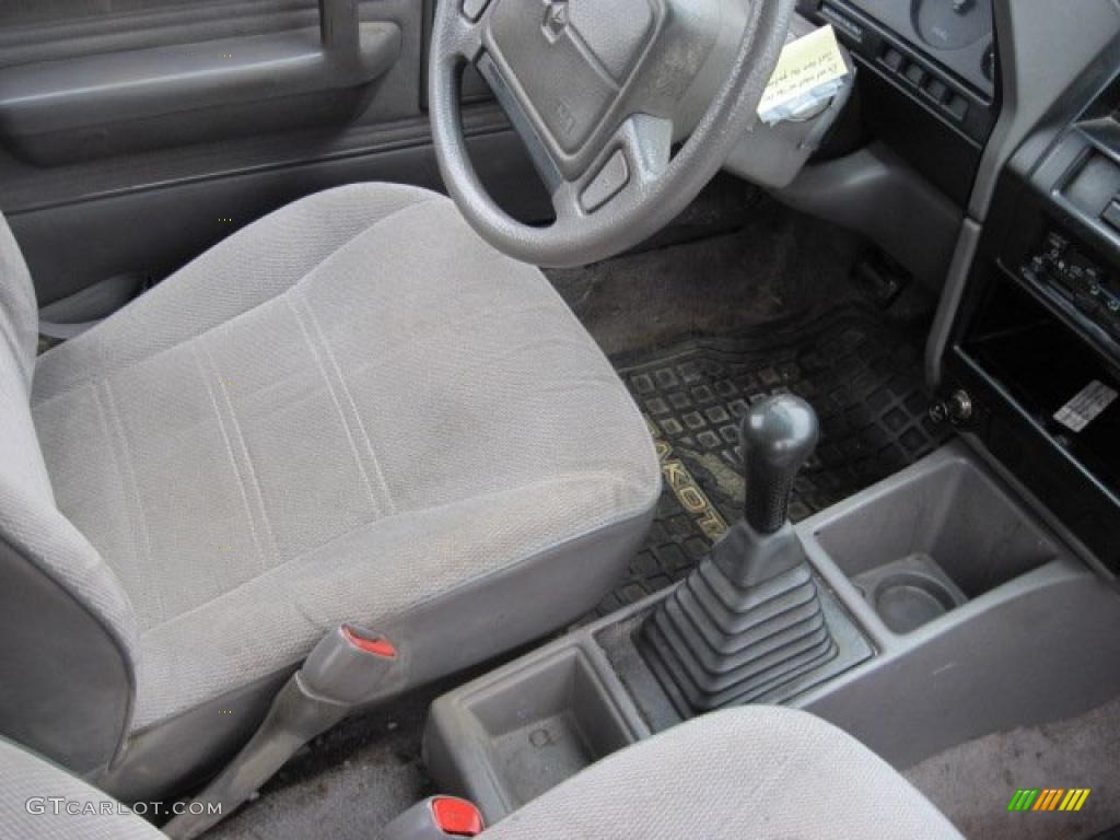 Gray Interior 1992 Plymouth Sundance America Photo #49453747