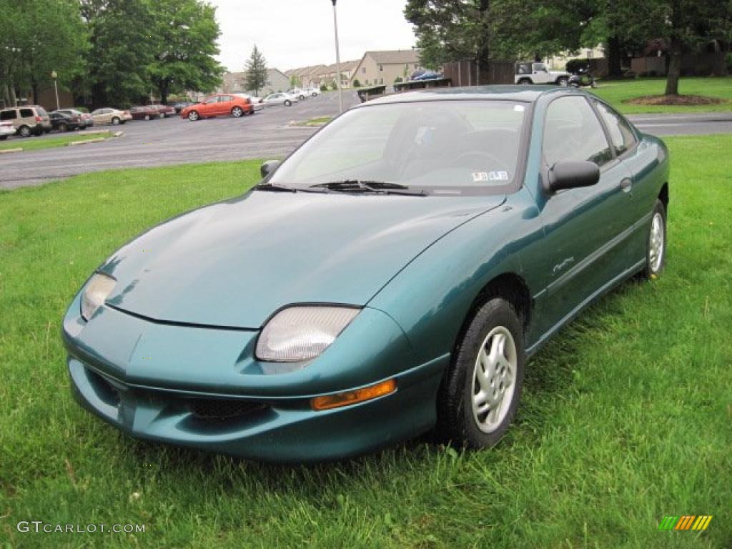 1997 Pontiac Sunfire SE Coupe Exterior Photos