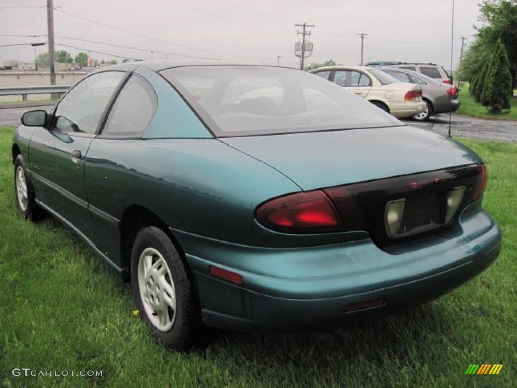 1997 Sunfire SE Coupe - Dark Teal Metallic / Graphite photo #6