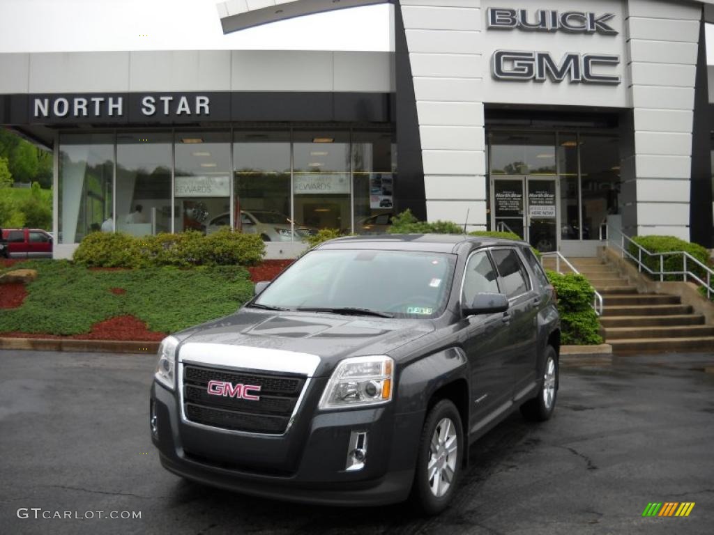 Cyber Gray Metallic GMC Terrain