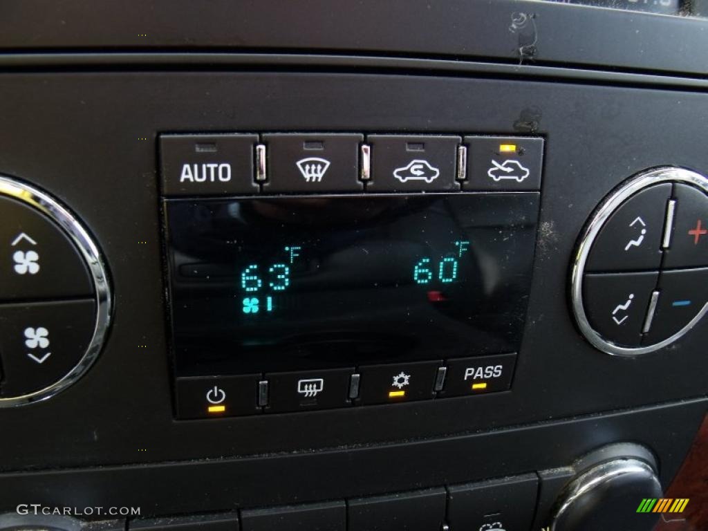 2008 Silverado 1500 LTZ Crew Cab - Black / Ebony photo #20