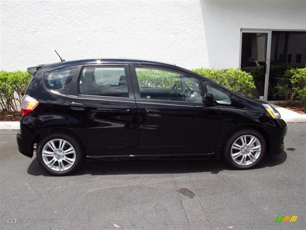 2011 Fit Sport - Crystal Black Pearl / Sport Black photo #2