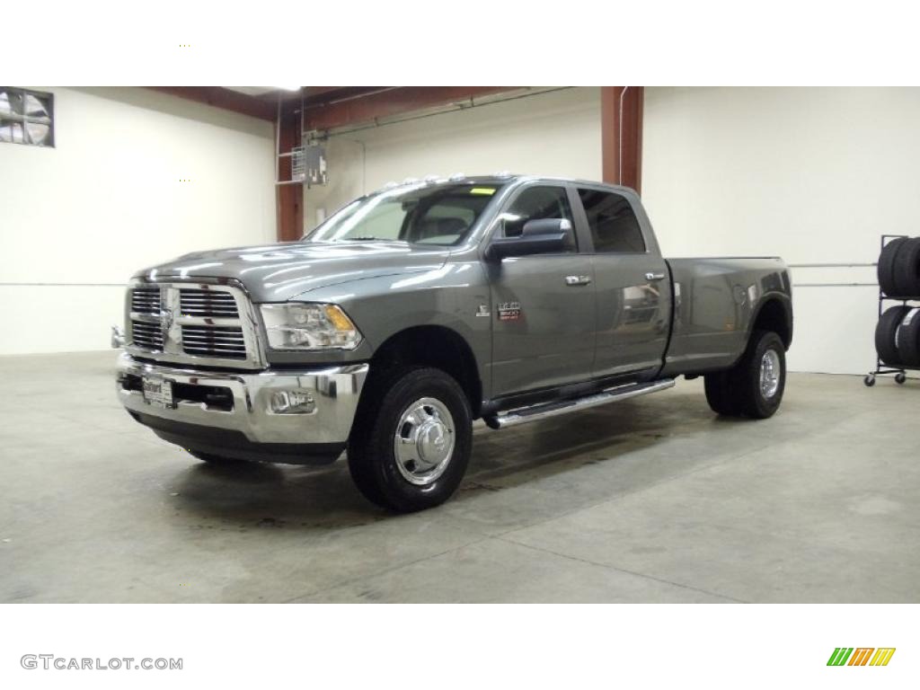 Mineral Gray Metallic Dodge Ram 3500 HD