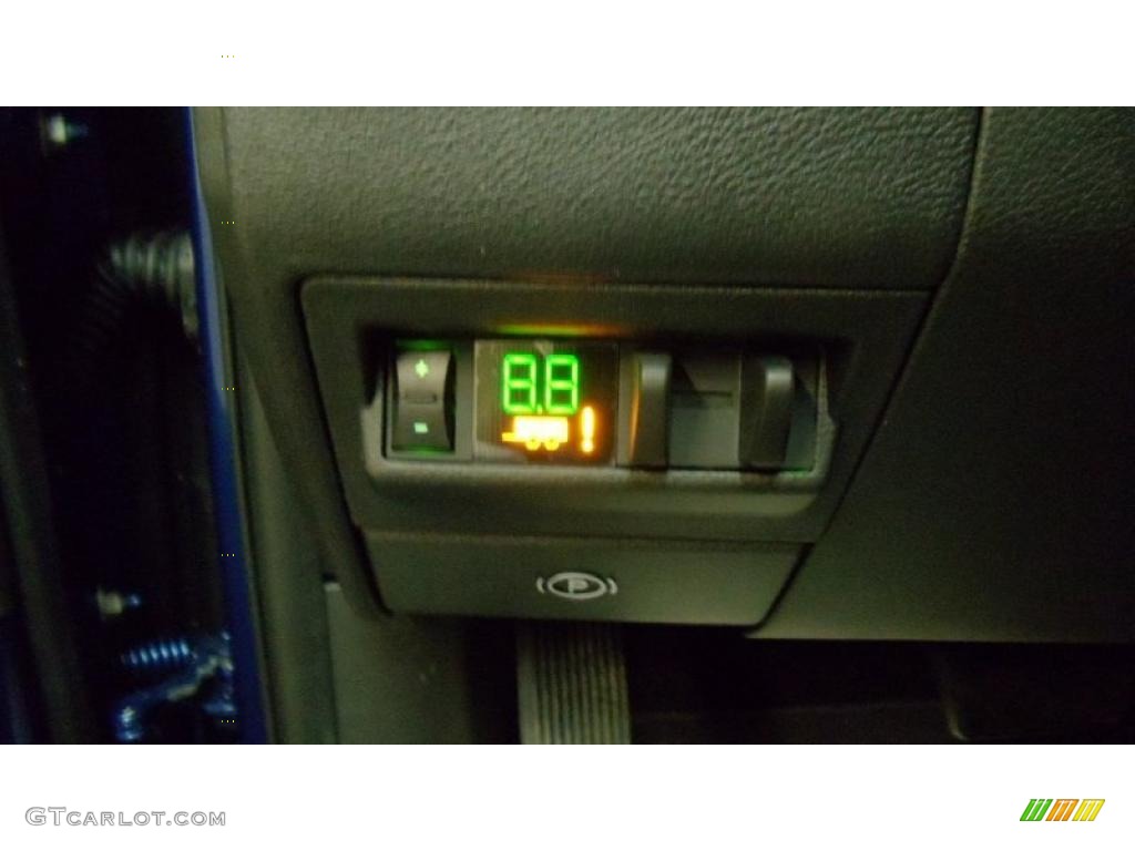 2011 Ram 3500 HD Big Horn Crew Cab 4x4 - Deep Water Blue Pearl / Dark Slate Gray/Medium Graystone photo #20