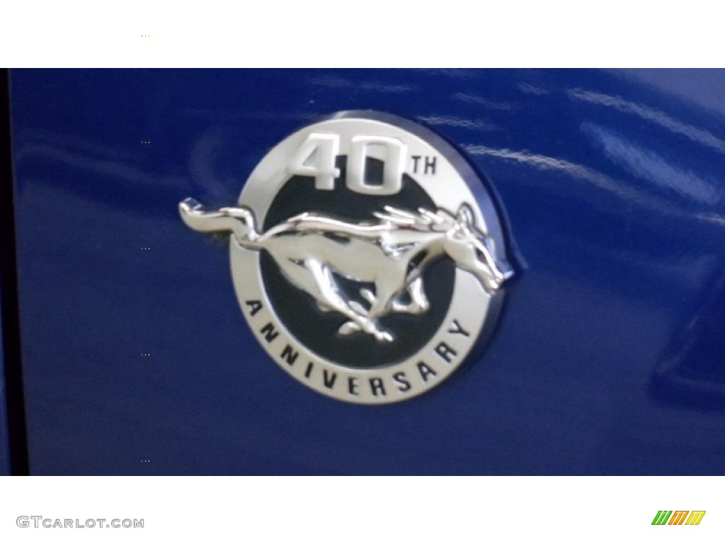 2004 Mustang V6 Convertible - Sonic Blue Metallic / Medium Graphite photo #14