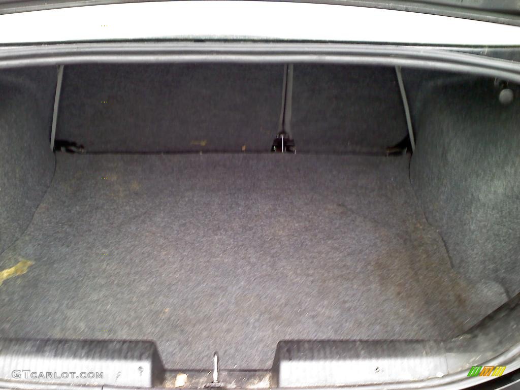 2006 Focus ZX4 SE Sedan - Pitch Black / Dark Flint/Light Flint photo #6