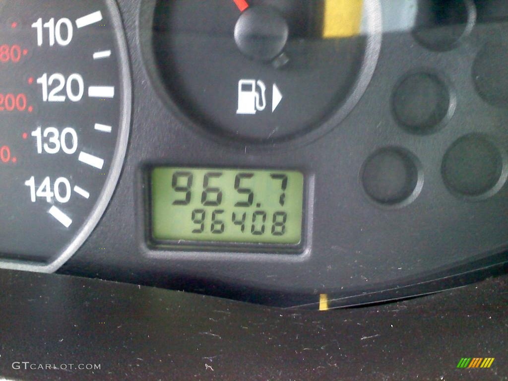 2006 Focus ZX4 SE Sedan - Pitch Black / Dark Flint/Light Flint photo #13