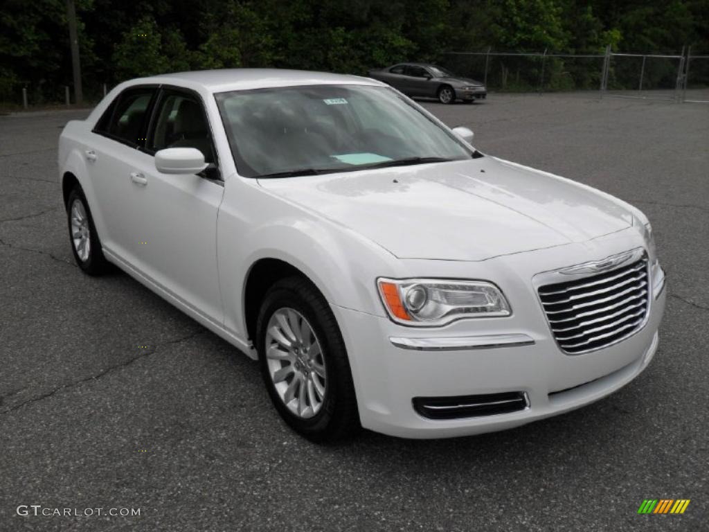 Bright White 2011 Chrysler 300 Standard 300 Model Exterior Photo #49462381