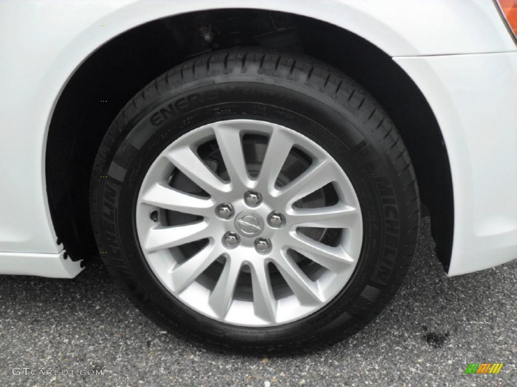 2011 Chrysler 300 Standard 300 Model Wheel Photo #49462546