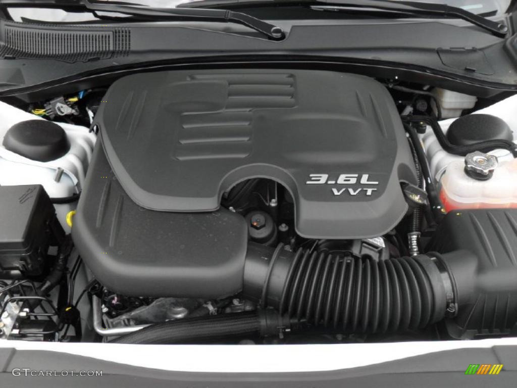 2011 Chrysler 300 Standard 300 Model 3.6 Liter DOHC 24-Valve VVT Pentastar V6 Engine Photo #49462555