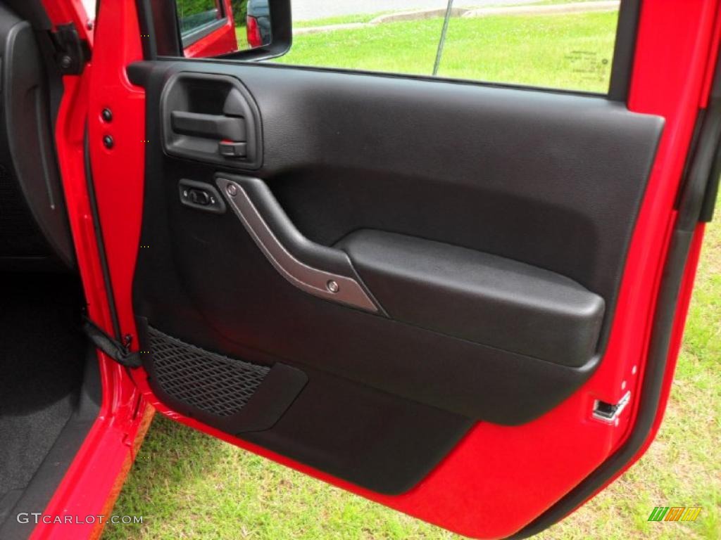 2011 Wrangler Unlimited Sport 4x4 - Flame Red / Black photo #23