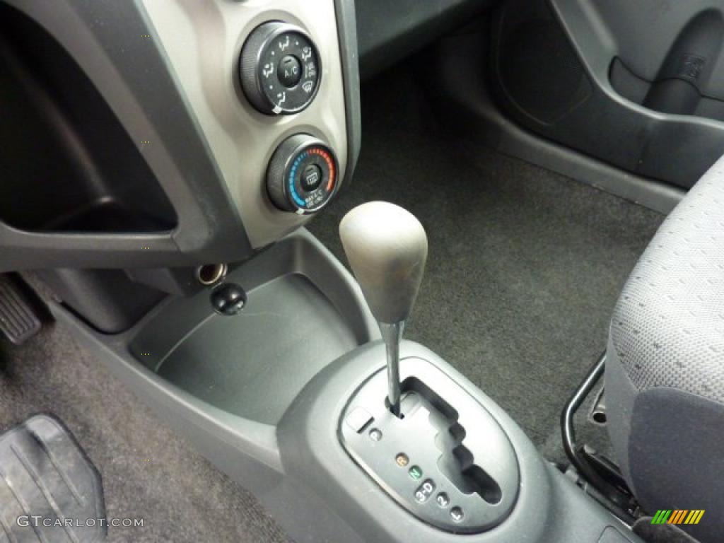 2010 Toyota Yaris 3 Door Liftback 4 Speed Automatic Transmission Photo #49464112