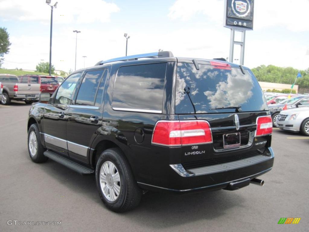 2008 Navigator Luxury - Black / Charcoal Black photo #3