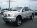 2005 Radiant Silver Nissan Titan SE King Cab  photo #3