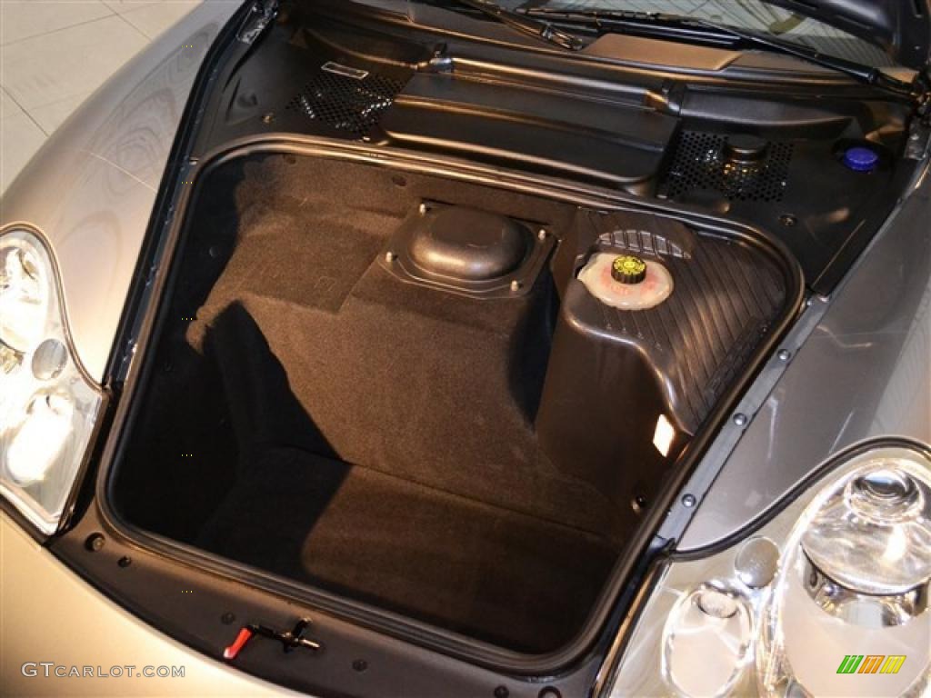 2003 Porsche 911 Turbo Coupe Trunk Photo #49470540