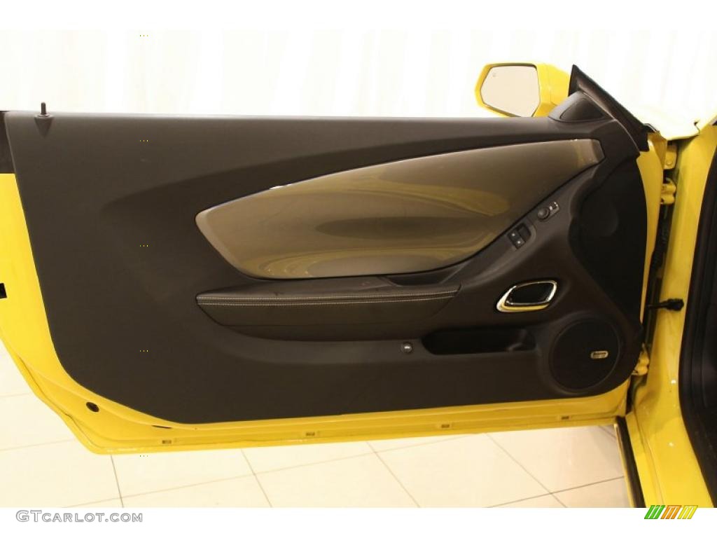 2011 Chevrolet Camaro LT/RS Coupe Black Door Panel Photo #49470996