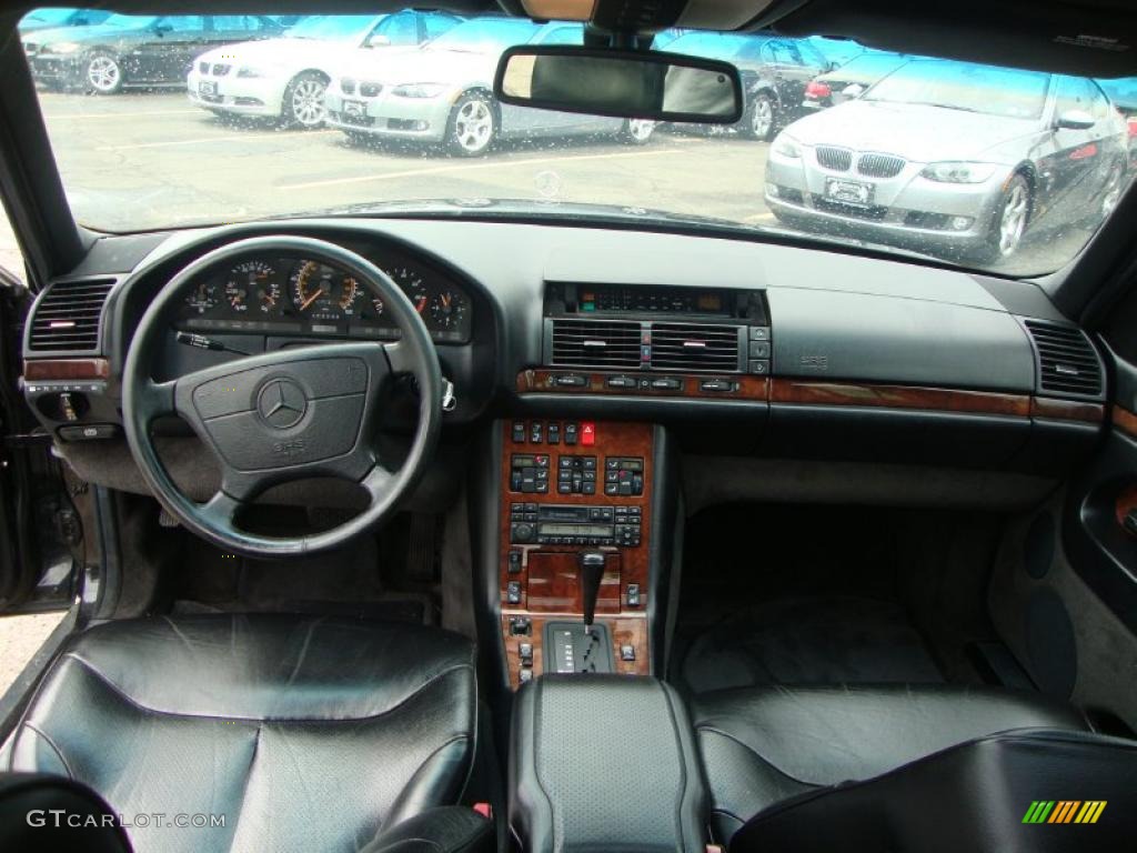 1994 Mercedes-Benz S 500 Sedan Dashboard Photos