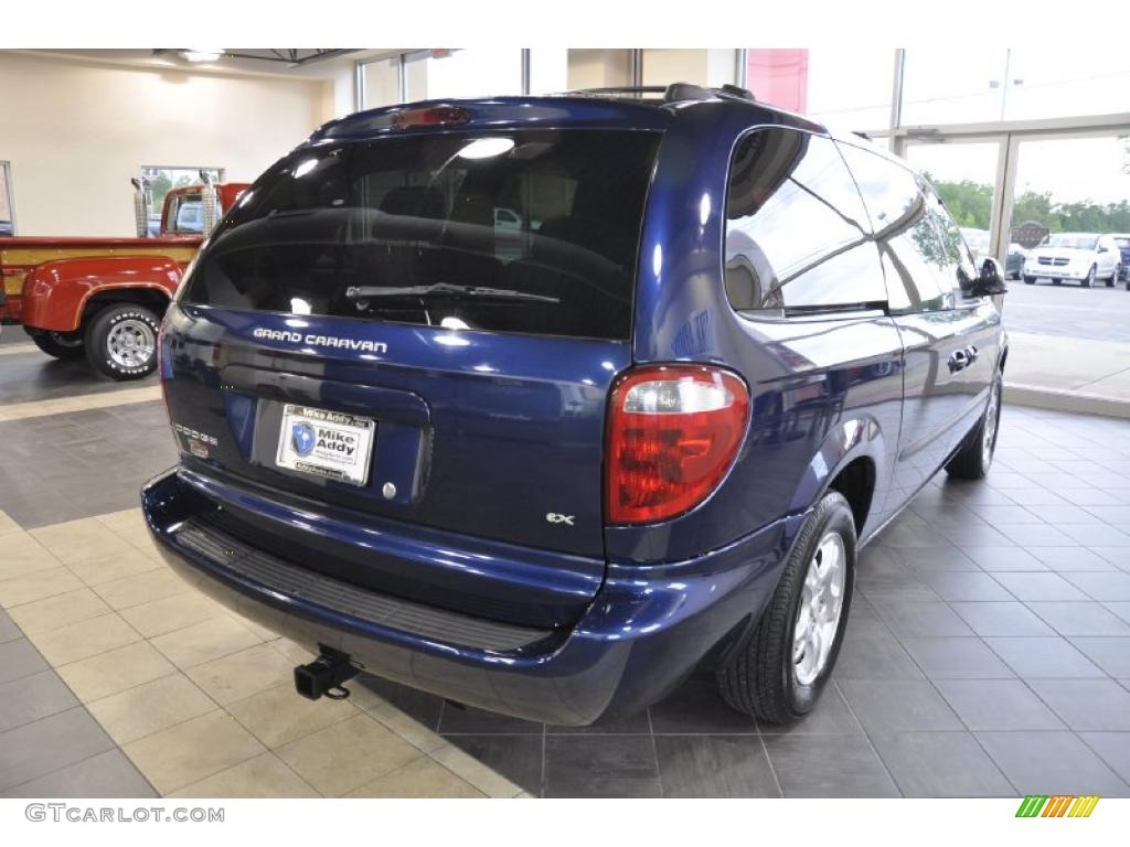 2003 Grand Caravan EX - Midnight Blue Pearl / Gray photo #4