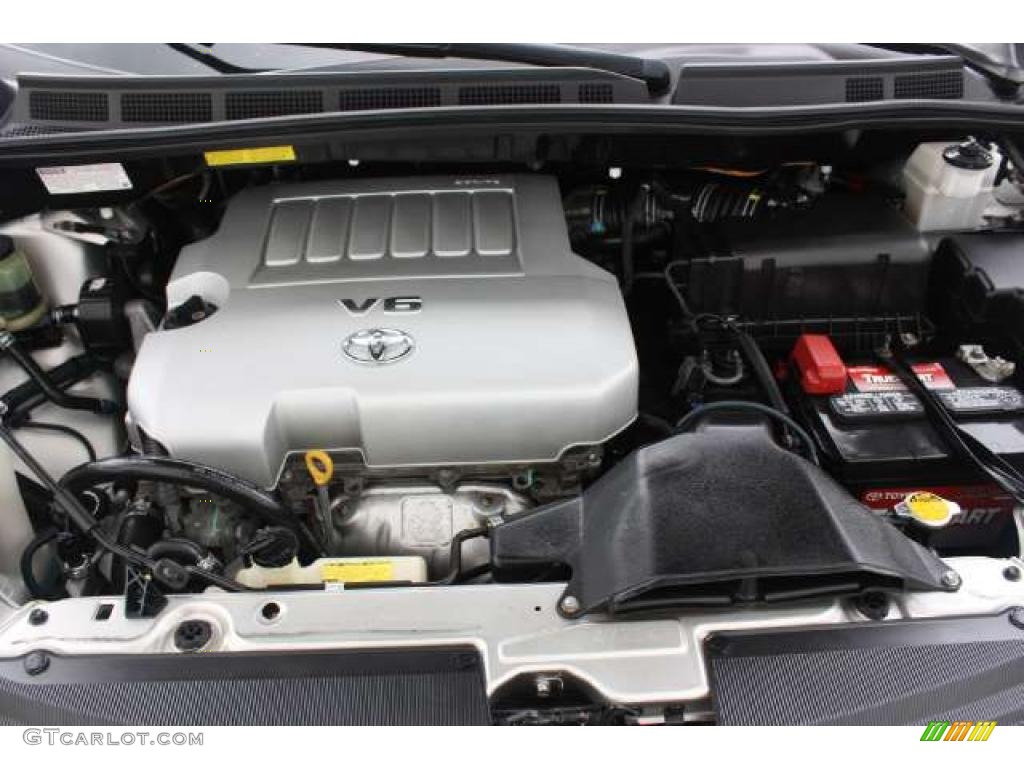 2008 Toyota Sienna LE AWD Engine Photos