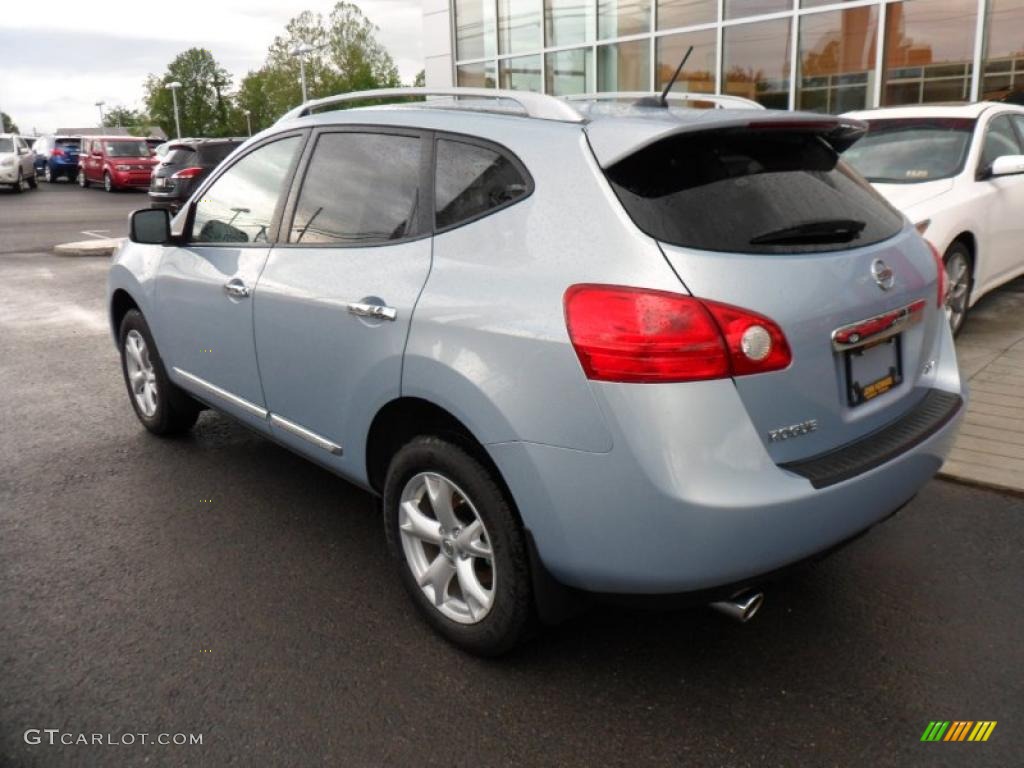 2011 Rogue SV AWD - Frosted Steel Metallic / Black photo #8