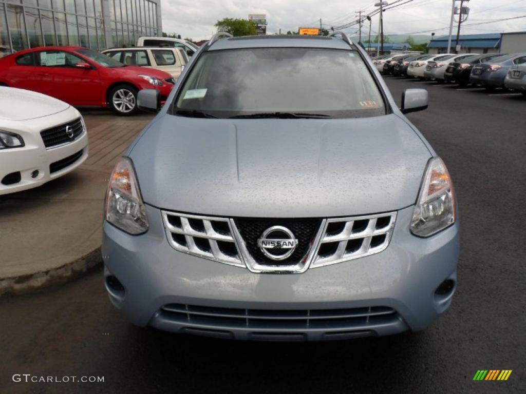 2011 Rogue SV AWD - Frosted Steel Metallic / Black photo #12