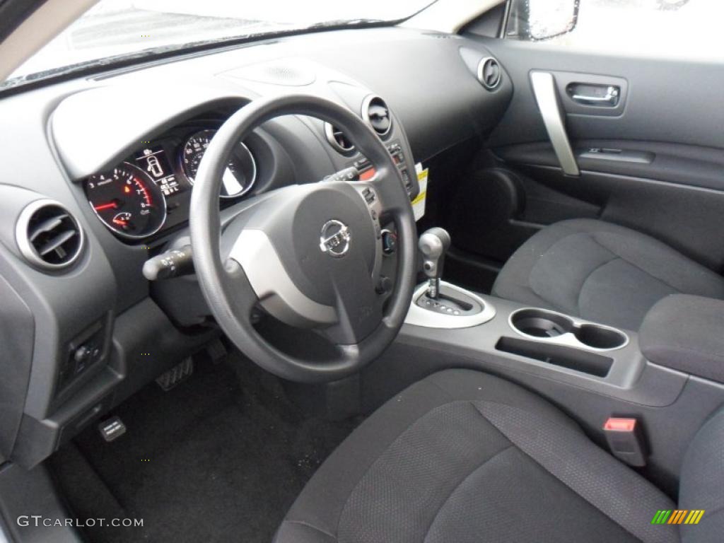 2011 Rogue S AWD - Silver Ice Metallic / Black photo #13
