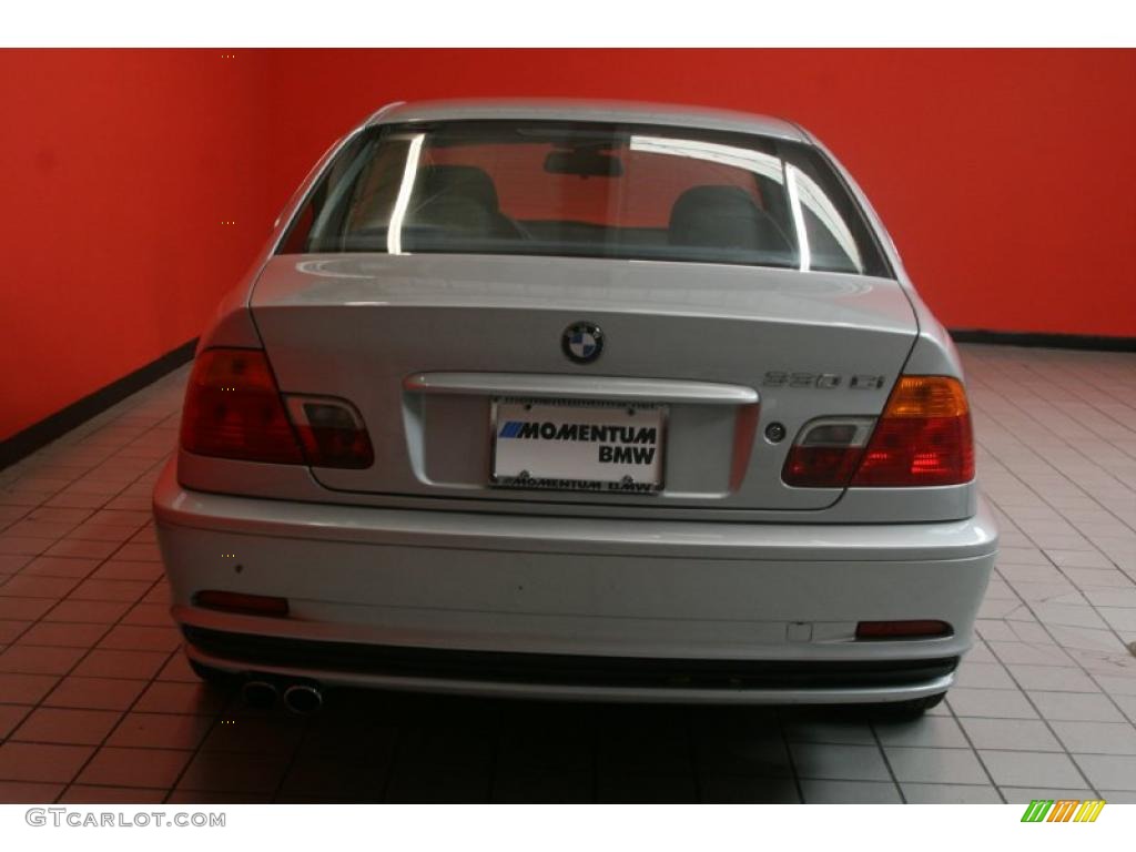 2002 3 Series 330i Coupe - Titanium Silver Metallic / Black photo #15