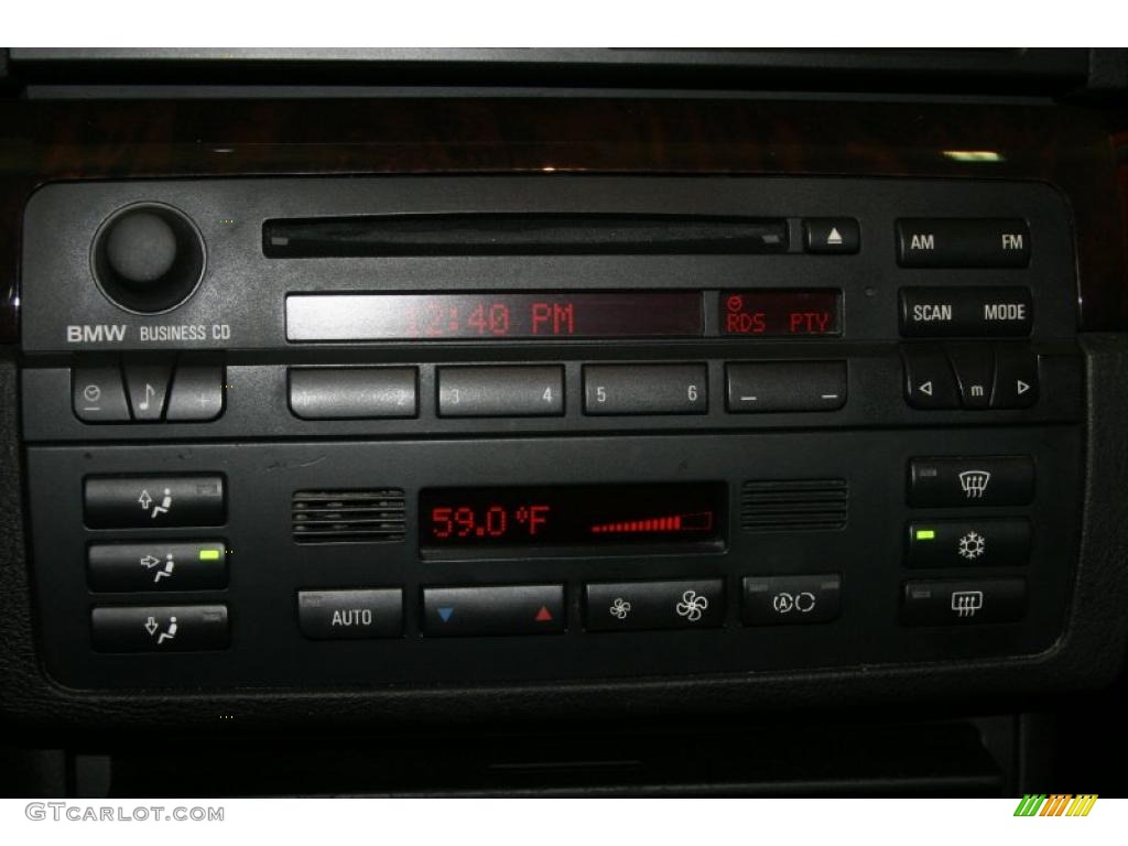 2002 3 Series 330i Coupe - Titanium Silver Metallic / Black photo #31
