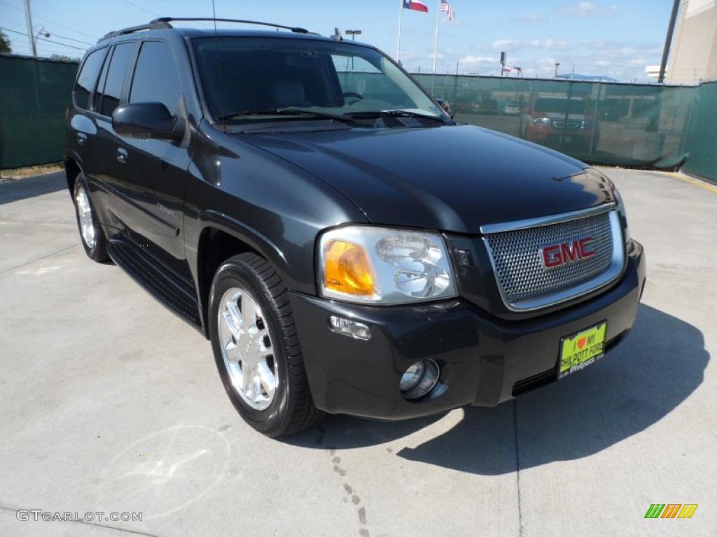 2006 Envoy Denali - Carbon Metallic / Light Gray photo #1