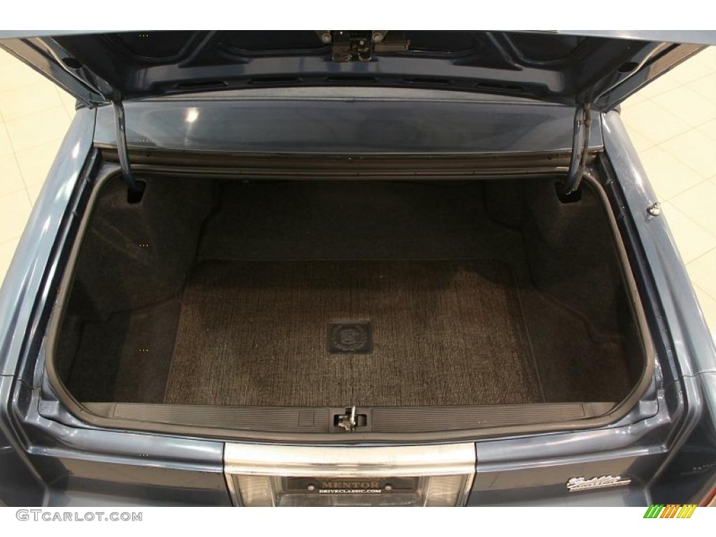 1993 Cadillac DeVille Sedan Trunk Photos