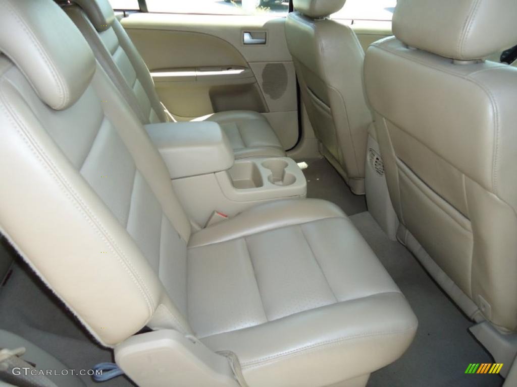 Pebble Interior 2005 Ford Freestyle Limited Photo #49478223