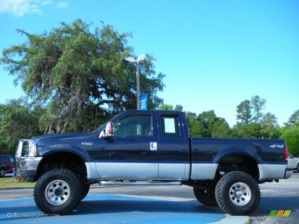 True Blue Metallic 2004 Ford F250 Super Duty XLT SuperCab 4x4 Exterior Photo #49478337