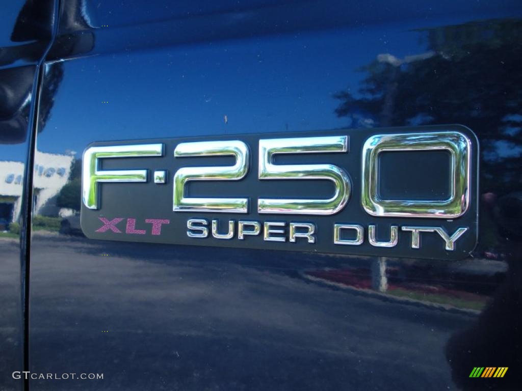 2004 Ford F250 Super Duty XLT SuperCab 4x4 Marks and Logos Photo #49478421
