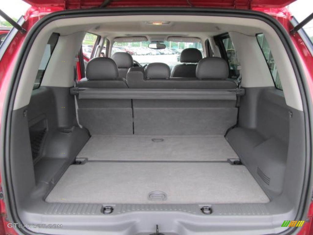 2003 Explorer XLT 4x4 - Redfire Metallic / Graphite Grey photo #18