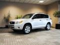 Classic Silver Metallic - RAV4 4WD Photo No. 2