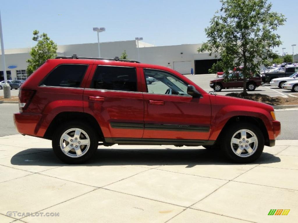 2006 Grand Cherokee Laredo - Inferno Red Crystal Pearl / Medium Slate Gray photo #4