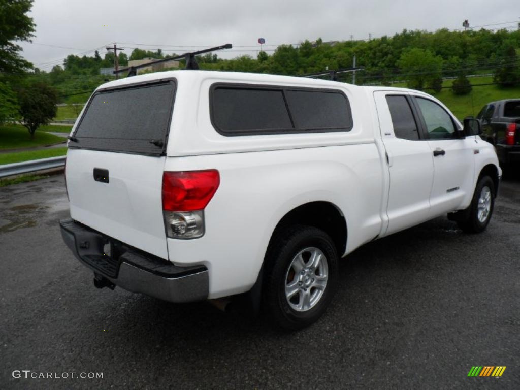 2008 Tundra SR5 Double Cab 4x4 - Super White / Beige photo #6