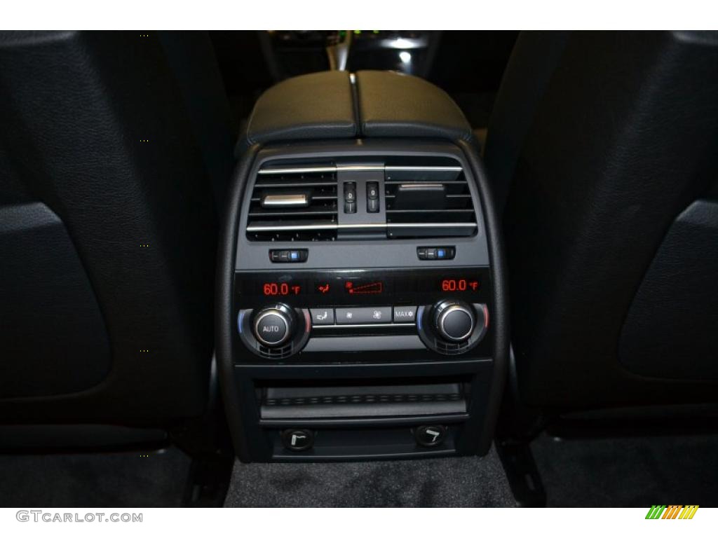 2011 BMW 7 Series 740Li Sedan Controls Photo #49484424