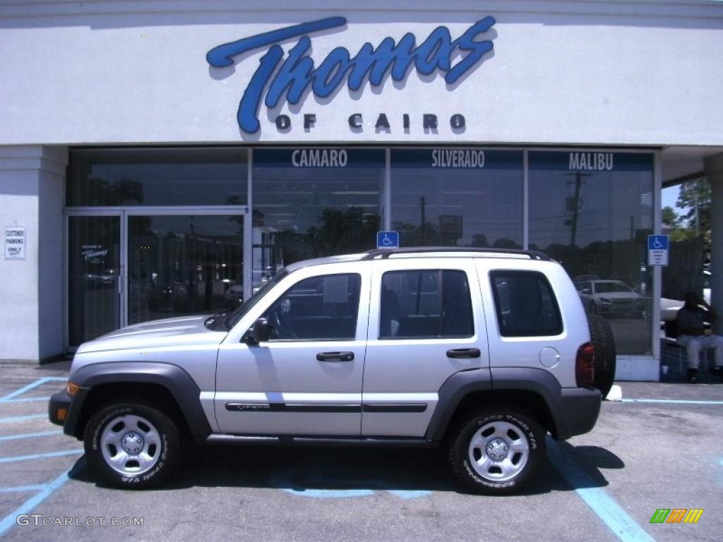 2007 Liberty Sport - Bright Silver Metallic / Medium Slate Gray photo #1