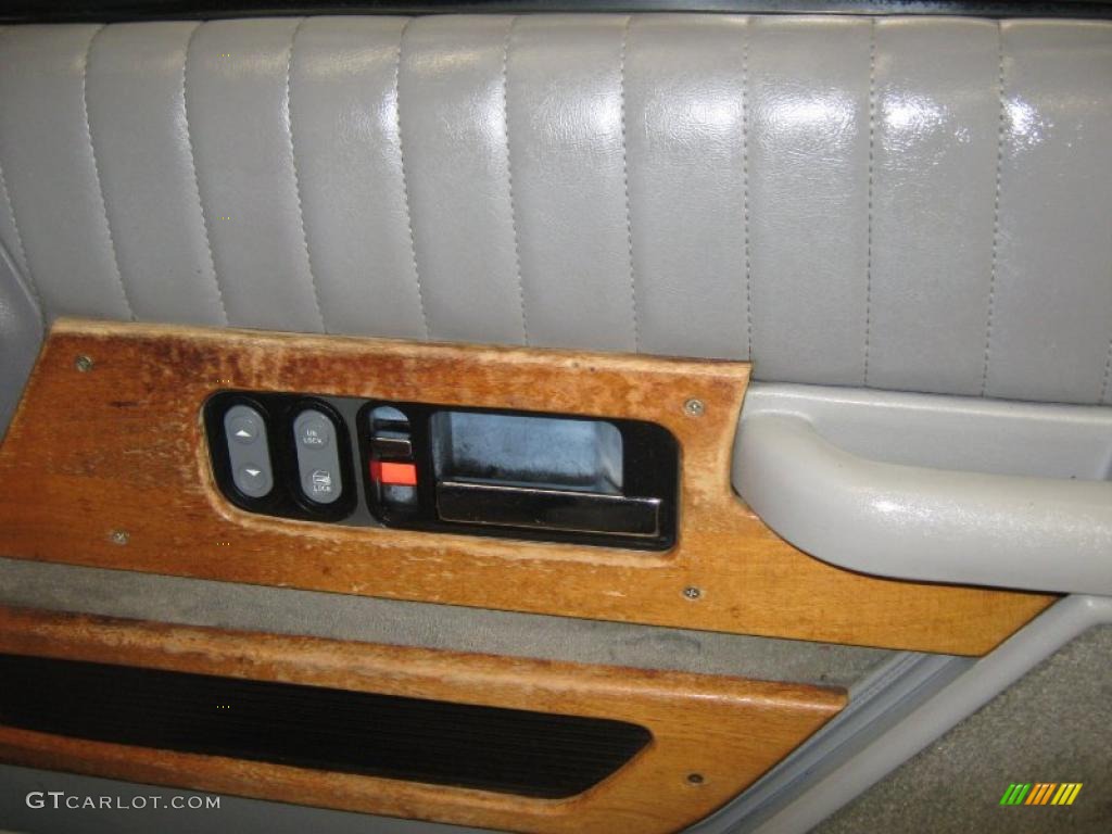 1993 C/K C1500 Regular Cab - Bright Teal Metallic / Gray photo #15