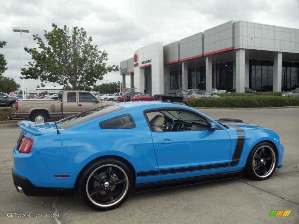 2010 Mustang GT Coupe - Grabber Blue / Stone photo #2